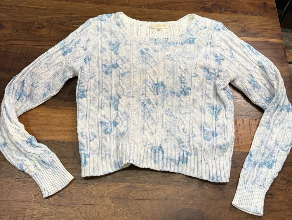 Love Shack Women's Floral Print Sweater Size S Long Sleeve Crew Neck Pullover